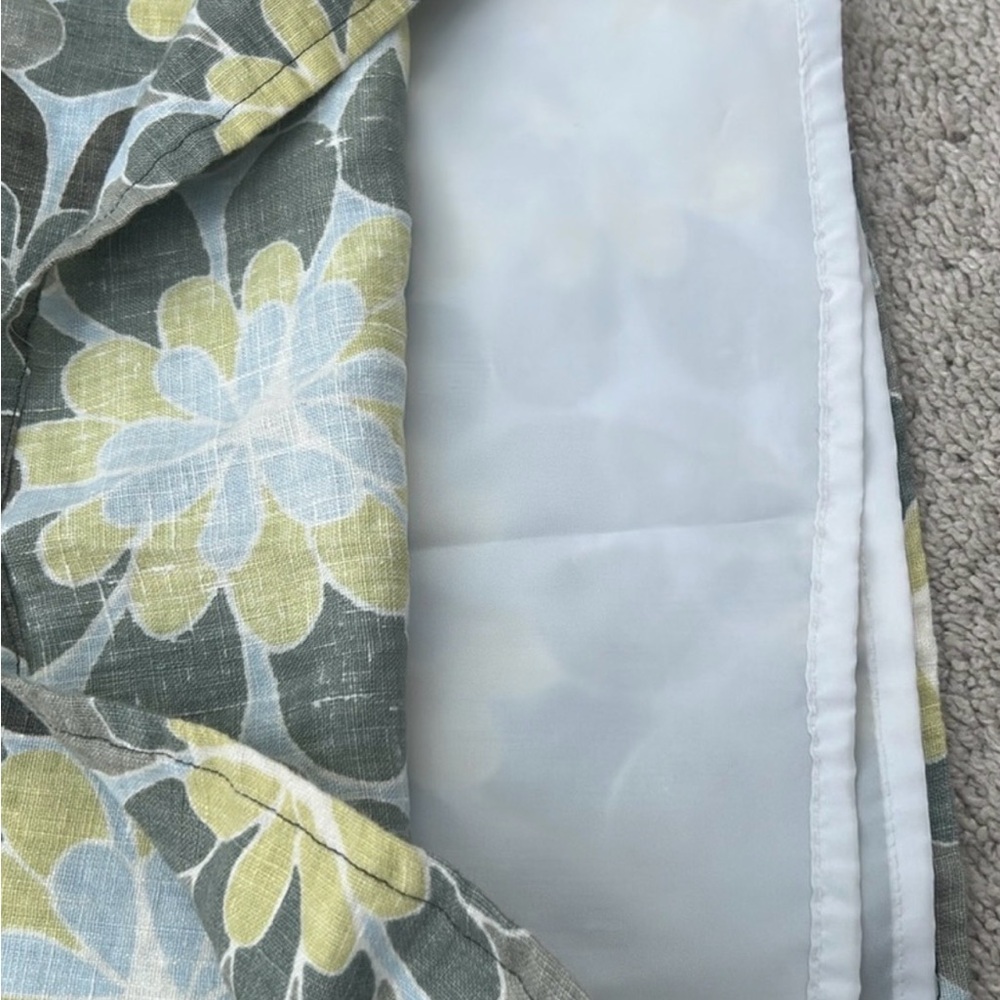 H&M Floral A-Line Skirt in Yellow, White, and Brown - Picture 10 of 12